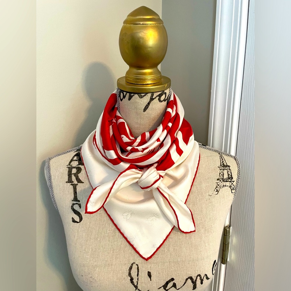 Brides de Gala w/ Bumble Bee Tattoo - authentic Hermes 90 cm silk twill scarf.